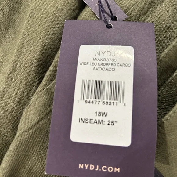 Phil & Lil's Just Like Us Book - Picture 3 of 9